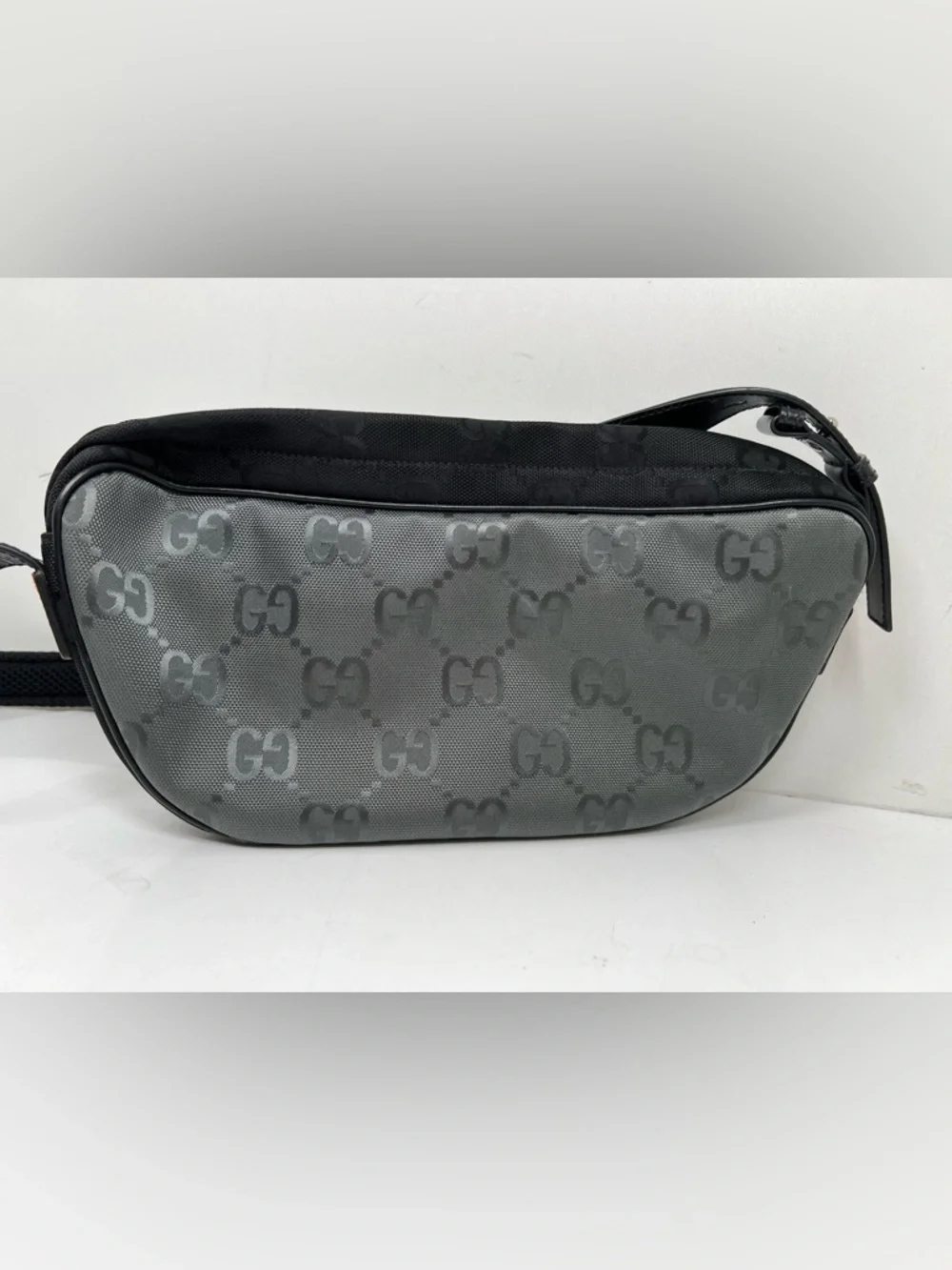 Gucci Men's Green Match Medium Gg Crossbody Bag